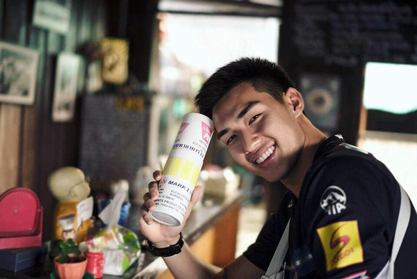 Mặc dù không phải tuyển thủ quốc gia, nhưng Boonyakiait Wongsajaem cũng có gần 10 nghìn người theo dõi trên trang cá nhân và không thua kém bất kỳ cầu thủ chuyên nghiệp nào.
