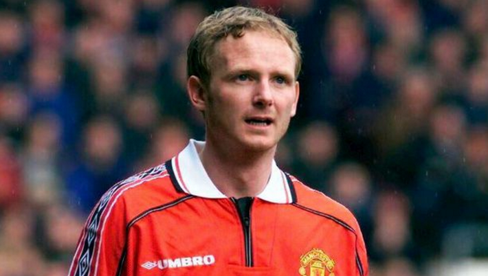 David May là lứa cầu thủ của Man United thành danh trong giai đoạn hoàng kim của CLB này (1998-2002). Để có được những thành tích đó, nửa đỏ thành Manchester phải cảm ơn cầu thủ người Anh này rất nhiều, bởi sự nhanh nhẹn cùng những pha xử lý bóng linh hoạt bên hành lang phải đã nhiều lần cứu thua cho đội nhà.