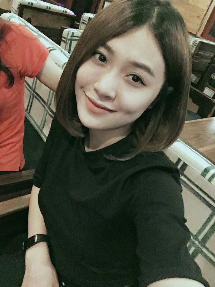 ... nhưng bên trong lại là một giọng hát vô cùng nội lực và có hồn.