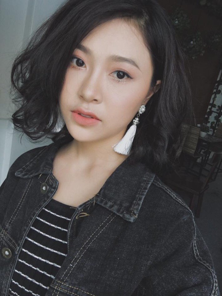 Sau một thời gian vắng bóng trong các cuộc thi ca hát, Thu Hòa mới đây đã trở lại sân khấu trong chương trình Biến hóa hoàn hảo và được gọi là bản sao của ca sĩ Hari Won khi thể hiện khả năng hát tiếng Hàn cực tốt.