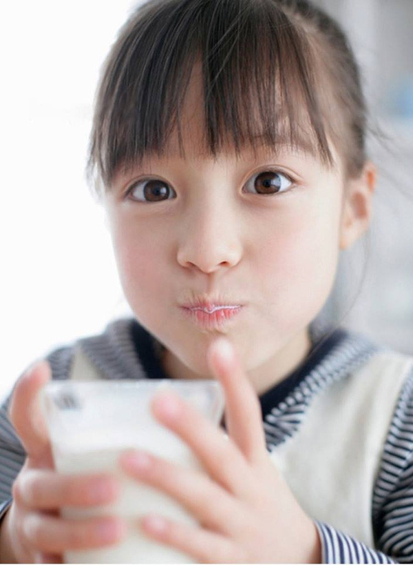 Đôi mắt to tròn và và đáng yêu của Kanna Hashimoto khiến không ít người phải trầm trồ kinh ngạc.