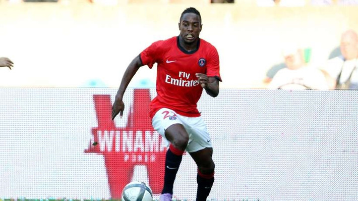 So với tiền đạo Loris Arnaud của Hà Nội T&T, Eudes Maurice có số trận thi đấu cho PSG nhiều hơn khi đã ra sân tới 34 lần nhưng về số lượng bàn thắng thì anh chỉ đóng góp được duy nhất một bàn cho đội bóng thủ đô nước Pháp.