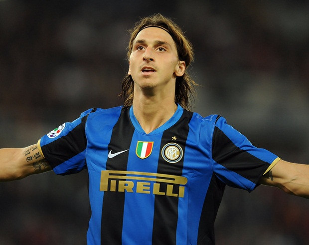 Sau sự cố Calciopoli của Juventus, Zlatan đã trôi dạt tới Inter Milan với bản hợp đồng trị giá 24,8 triệu Euro. Đây cũng là giai đoạn mà Nerazzurri thống trị tuyệt đối tại giải vô địch Italy, với 3 Scudetto liên tiếp từ 2007-2009.