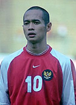 Tính cả 4 kỳ Tiger Cup (1996, 1998, 2000 và 2004) tham dự, Kurniawan Dwi Yulianto là cây ghi bàn xuất sắc nhất của Indonesia với 13 bàn thắng.