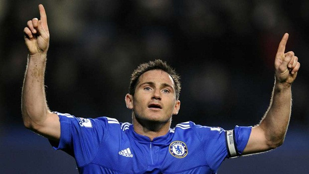Một lần nữa, Frank Lampard lại góp mặt trong danh sách đáng tự hào này. Mùa giải 2009/2010, cựu tiền vệ Chelsea đã có 114 lần tạo cơ hội cho đồng đội ghi bàn.