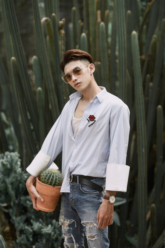 Do vườn xương rồng nằm trong khuôn viên của công viên văn hóa Đầm Sen nên sau khi thăm các "bé xương rồng", các bạn có thể tận dụng để tham gia vào các trò chơi đầy thú vị tại đây như vòng quay lớn, các trò thử cảm giác mạnh, hoặc vùng vẫy dưới nước trong công viên nước