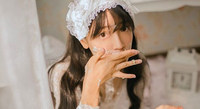 Sau những biến cố của mình, lượng người theo dõi trang cá nhân của cô nàng du học sinh xứ Trung đã nhanh chóng cán mốc 45.000 người.