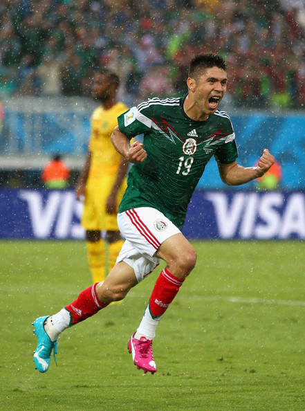 Tính riêng tại Olympic, tiền đạo này đã ghi đến 10 bàn thắng trong 14 lần ra sân cho Mexico.