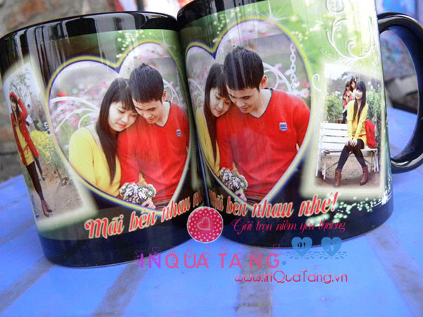 Công dụng tiếp theo của những bức ảnh đôi giữa bạn và nàng đó là hay in chúng lên những chiếc công. Cô gái của bạn chắc chắn sẽ rất hạnh phúc khi thường xuyên được nhìn ngắm ảnh chung của hai người và cảm nhận tình yêu của bạn qua các dòng chữ mỗi khi uống nước.