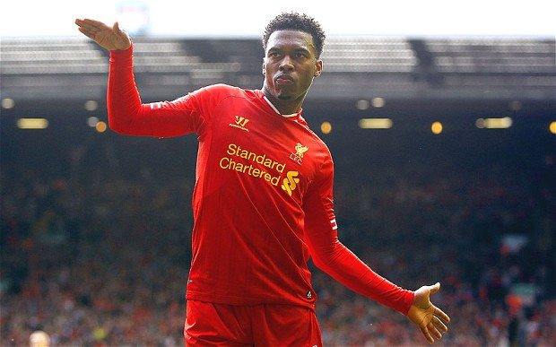 Thời còn ở Stamford Bridge, Sturridge không khác nào người thừa, phải nhường vị trí cho Didier Drogba và Fernando Torres. Chuyển sang chơi bóng cho Bolton dưới dạng cho mượn, Sturridge ghi tới 8 bàn sau 12 trận và sau đó, được bán đứt sang Liverpool.