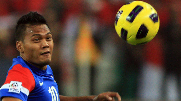 Safee Sali chính là người đã ghi 2 bàn vào lưới Tấn Trường ở trận bán kết lượt đi AFF Cup 2010. Điều kì lạ là ở giải đấu năm đó, Safee tịt ngòi trong 3 trận vòng bảng nhưng đã ghi 5 bàn ở bán kết và chung kết để giúp Malaysia đăng quang ngôi vô địch.