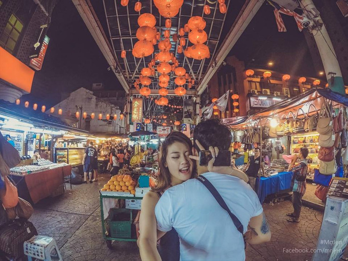 Hiện tại chàng trai Sài thành Nguyễn Nghĩa đang làm photographer còn Huyền Sang làm make up tại TP HCM. Bộ ảnh Follow Smile của cặp đôi này được thực hiện trong chuyến du lịch các nước ĐNA như Thái Lan, Singapore và Malaysia.