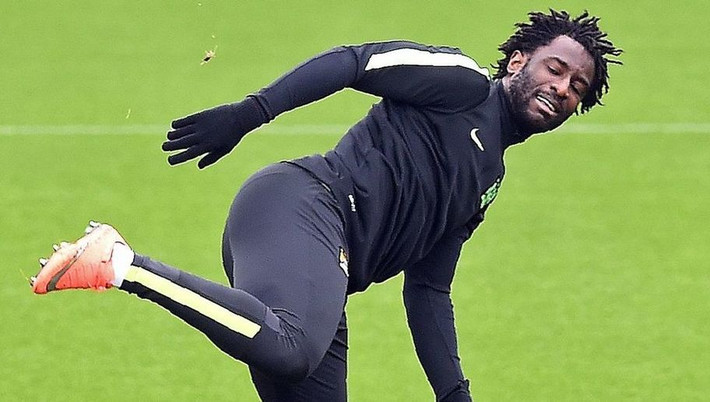 Wilfried Bony gần như 'vô hình' trong các trận đấu lớn. Thậm chí thành tích ghi bàn của tiền đạo người Bờ Biển Ngà còn kém hơn cả sao mai Kelechi Iheanacho.