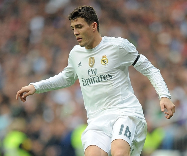 Trước khi gia nhập Real Madrid hồi đầu mùa giải này với giá 35 triệu Euro, Mateo Kovacic từng thi đấu rất ấn tượng trong màu áo Inter Milan và anh được đánh giá là một trong những tiền vệ trẻ tài năng bậc nhất Serie A mùa trước.