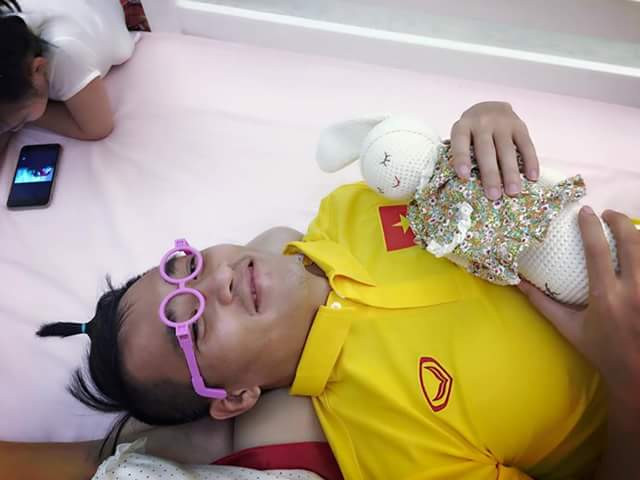 Những hình ảnh cực dễ thương của Công Vinh bên gia đình sau khi giải nghệ. Ảnh sử dụng trong bài: FBNV.