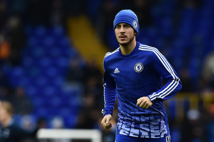 Sau 20 lần ra sân mùa này tại Premier League, Hazard chưa có nổi 1 bàn thắng trong khi cũng mới chỉ có 2 đường kiến tạo. Trong 4 trận gần nhất, cầu thủ người Bỉ chỉ có 28 phút trên sân cho thấy ông Hiddink đang dần mất niềm tin vào cựu sao Lille này.