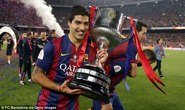 Đồng đội của siêu sao Lionel Messi tại CLB Barca là Luis Suarez đã có một năm thi đấu không tồi khi cùng với đội bóng xứ Catalan giành chức vô địch La Liga.