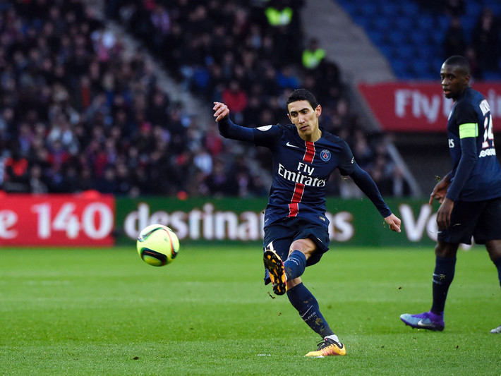 Khả năng sáng tạo chính là vũ khí đáng sợ nhất của Di Maria với hàng thủ đối phương. Anh đã tạo ra 57 cơ hội rõ rệt cho đồng đội trong 20 lần ra sân mùa này tại PSG. Ảnh: Goal.com.