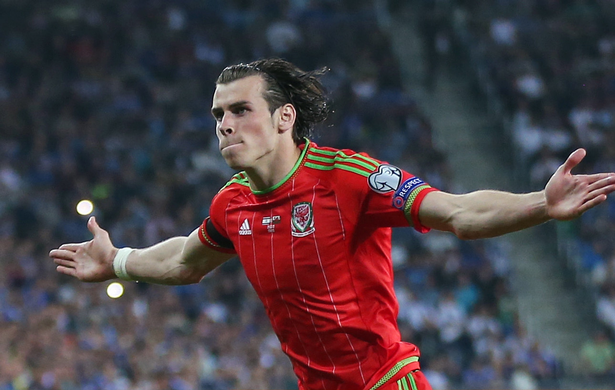 Nếu không có sự tỏa sáng của Bale, xứ Wales có lẽ khó lòng lọt vào tới vòng 1/8. Bale ghi bàn trong cả 3 trận và giúp Wales cán đích với ngôi vị nhất bảng B. Với Bale, xứ Wales hoàn toàn có thể mơ về những địa chấn.