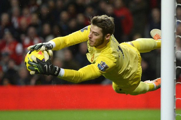 David De Gea quan trọng trong khung thành khi liên tục giữ sạch lưới cho Man United mà thủ môn người Tây Ban Nha còn chiếm được lòng tin yêu từ CĐV của sân Old Trafford.