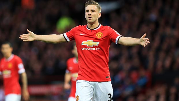 Luke Shaw vẫn là nhân tố quan trọng bất chấp việc ngồi ngoài gần cả mùa giải vì gãy chân sau pha va chạm với cầu thủ của PSV trong trận đấu tại UEFA Champions League.