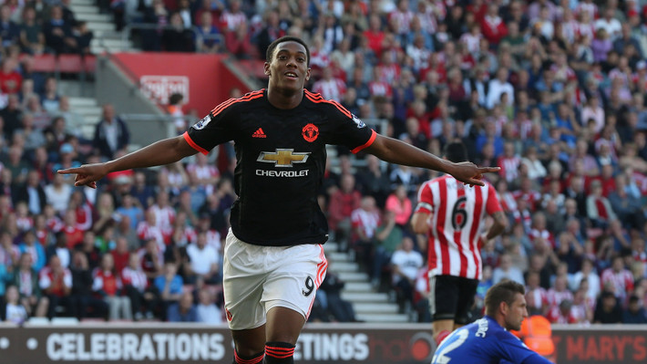 Anthony Martial đang để lại dấu ấn mạnh mẽ ngay mùa đầu đặt chân đến Old Trafford.