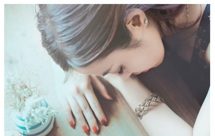 Được biết, ngoài việc làm bạn với ống kính máy ảnh, Tóc Mây hiện tại còn có sở thích kinh doanh, du lich, giao lưu kết bạn và học hỏi những điều mới lạ.