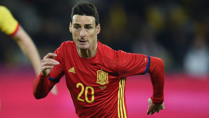 Aduriz là cầu thủ đã lập hat-trick vào lưới Barca. Cầu thủ này liên tục nổ súng tại La Liga và lọt vào top 6 cầu thủ săn bàn hàng đầu tại giải đấu này.