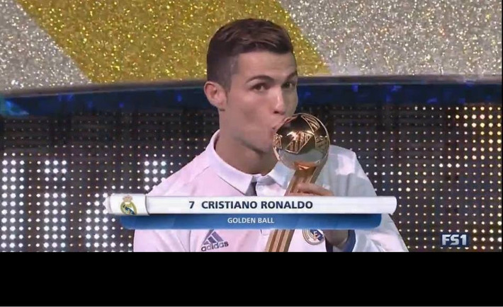 Ngày 18/12 vừa qua, Cris Ronaldo đã có màn thể hiện chói sáng giúp Real Madrid vô địch tại giải FIFA World Cup Club trước Kashima Antlers.
