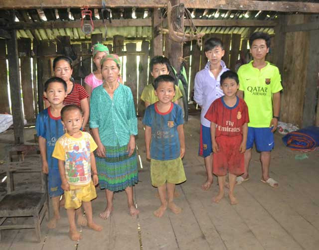 Câu chuyện về ông Trương Văn Ve (SN 1966) ở thôn Tả Bốc (xã Lương Thông, huyện Thông Nông, tỉnh Cao Bằng) lấy 2 vợ, đẻ 21 con là một câu chuyện về kế hoạch hóa gia đình đang được dư luận quan tâm.