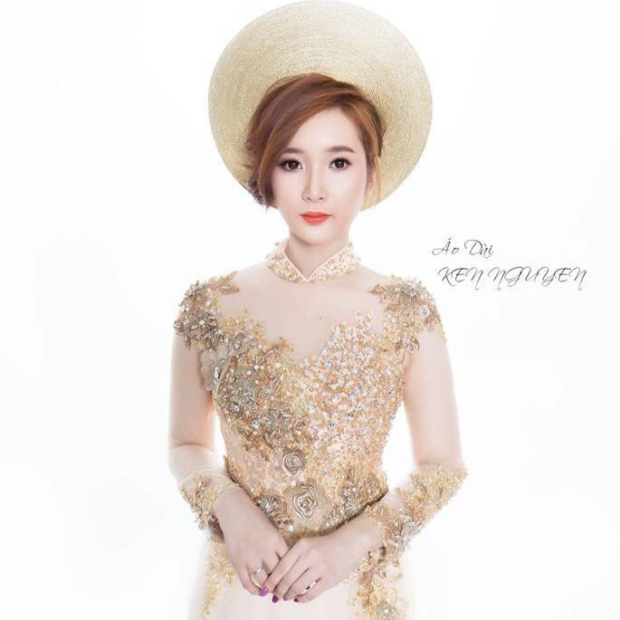 Nhiều cô gái trẻ hiện nay coi làn da trắng sáng là niềm tự hào và cũng là động lực để hàng ngày chăm chút và khiến mình đẹp lên.