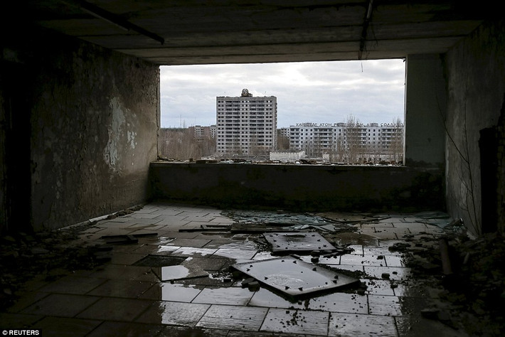 Thành phố Pripyat, gần nhà máy điện hạt nhân Chernobyl ở Ukraine, bị bỏ hoang từ sau thảm họa hạt nhân ngày 26/4/1986.
