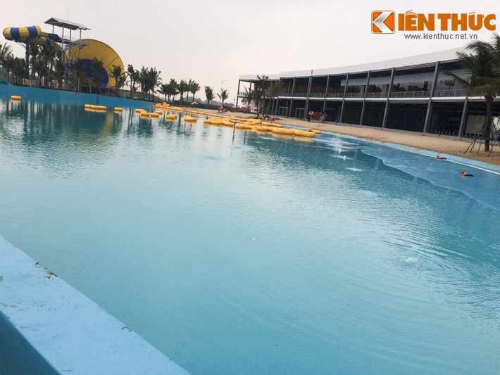 Liên hệ với ban quản lý Khu du lịch quốc tế Tuần Châu, một cán bộ ở đây khẳng định thông tin đơn vị chỉ mở cửa 4 ngày (từ ngày 29/4 đến 2/5). Trong 4 ngày qua là thời gian mở cửa để chạy thử, sau đó đợi đến khi hoàn thiện các hạng mục rồi mới khai trương chính thức.