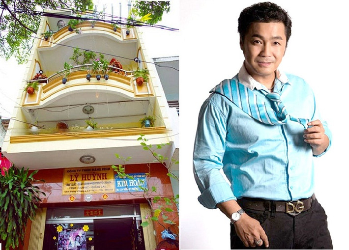 Lý Hùng là một trong những nam diễn viên điện ảnh Việt Nam đình đám, với nhiều vai diễn được người hâm mộ yêu thích. Lý Hùng gắn bó với gia đình trong một căn nhà rộng lớn ở Q11, TP HCM.