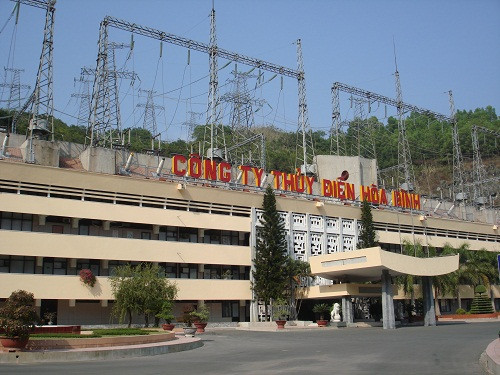  Thủy điện Hòa Bình được coi là một kỳ tích của thế kỷ 20, được đánh giá là công trình thi công phức tạp bậc nhất. Ảnh: Wiki.