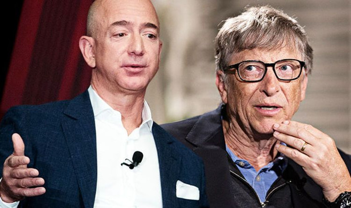 Tuy nhiên, chỉ ít giờ sau đó, cổ phiếu Amazon mất giá, Jeff Bezos đã về lại vị trí thứ hai. Hiện, Jeff Bezos vẫn đứng thứ hai trên chỉ số Bloomberg Billionaires Index với tài sản 89,3 tỷ USD, đứng sau người đồng sáng lập Microsoft với 90,7 tỷ USD. Ảnh: Mogaz news.