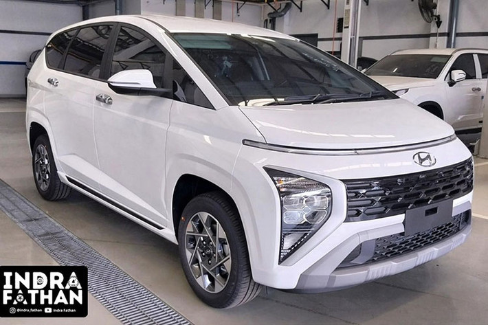 Hyundai đã chính thức trình làng phiên bản nâng cấp nhẹ của dòng MPV 7 chỗ Stargazer tại thị trường Indonesia. Đây cũng là phiên bản nâng cấp đầu tiên sau khi Hyundai Stargazer ra mắt thị trường Indonesia vào tháng 7 năm ngoái. Ở thị trường này, Hyundai Stargazer 2024 mới có tổng cộng 4 bản trang bị, bao gồm Active, Style, Essential và Prime.