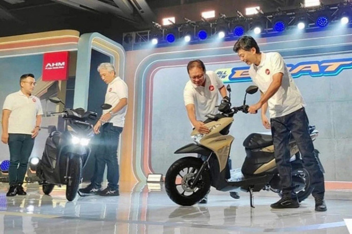 Về sức mạnh, Honda NWX125 giống với động cơ của mẫu xe Honda Spacy 125 mới ra mắt. Đó là khối động cơ 124cc, đơn xi lanh, làm mát bằng gió, đạt công suất tối đa 7 kW và mô-men xoắn cực đại 10 Nm.