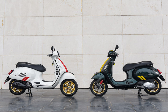 Phiên bản đặc biệt Vespa “Racing Sixties” kết hợp hài hòa phong cách cổ điển với tinh thần thể thao hiện đại mạnh mẽ, kĩ thuật chế tác tỉ mỉ đến từng chi tiết trong việc ứng dụng màu sắc, chất liệu và thiết kế cao cấp, độc đáo đậm chất Ý, tổng thể tạo nên diện mạo tinh tế đầy táo bạo.