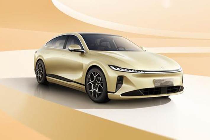 Với những gì được trang bị, cùng hai cấu hình là plug-in hybrid (PHEV) và thuần điện - Changan Qiyuan A07 khiến không ít người bất ngờ bởi thiết kế và các trang bị không khác gì những mẫu xe hạng sang.