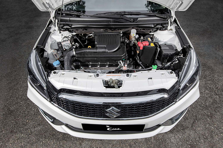 Tại Việt Nam, Suzuki Ciaz vẫn sẽ đối đầu với các tên tuổi đáng gờm như Toyota Vios, Hyundai Accent, Honda City, Kia Soluto và Mitsubishi Attrage... Với giá bán từ 529 triệu đồng, Ciaz ngang ngửa phiên bản cỡ trung của Vios và City, đồng thời tương ứng mức giá các phiên bản cao cấp của những mẫu xe khác, nhưng lại đắt hơn Kia Soluto từ 369 triệu đồng.