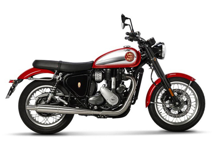 Mẫu xe môtô BSA Gold Star hoài cổ đầu tiên ra đời từ năm 1939, sử dụng động cơ 4 thì, xi-lanh đơn, dung tích 348cc và đã được phát triển qua nhiều thế hệ, từ 496cc, 499cc đến BSA Rocket Gold Star với dung tích 646cc ra mắt lần đầu tiên vào năm 1962.