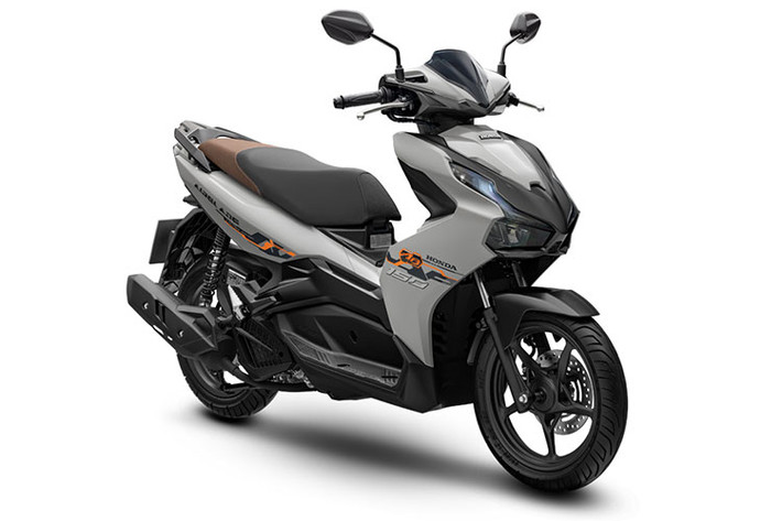 Sáng nay (1/10), Honda Việt Nam (HVN) chính thức giới thiệu phiên bản giới hạn độc đáo dành cho những khách hàng yêu thích dòng xe ga Honda Air Blade.