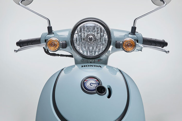 Tuy nhiên các đường nét trên xe ga Honda Giorno 2022 cỡ nhỏ đã được cải tiến để phù hợp hơn với thị hiếu người dùng.
