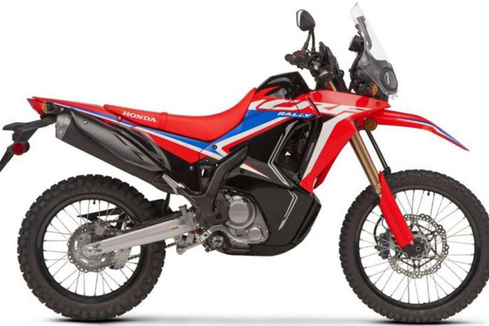Mẫu xe cào cào Honda CRF250 Rally 2025 vẫn tiếp tục sử dụng hộp số 6 cấp và có trang bị Assist & Slipper Clutch thế hệ mới giúp giảm 20% lực cần côn so với thế hệ tiền nhiệm.