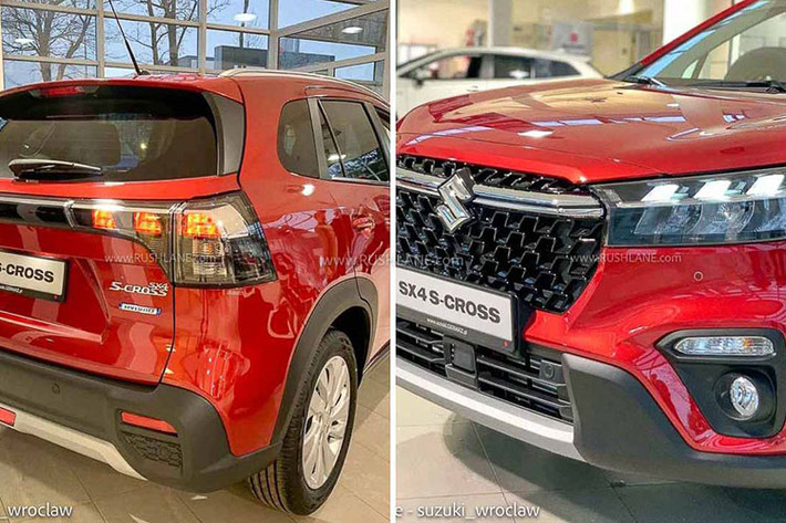 Đuôi xe Suzuki S-Cross 2022 khá giống Corolla Cross với tạo hình mới. Tuy nhiên, cụm đèn hậu của xe có kích thước khá lớn và chưa thực sự thẩm mỹ. Điểm nhấn ở đây là dải crom nối liền đèn hậu, cánh gió trên cao tích hợp đèn phanh LED. Cản sau được ốp nhựa 2 màu kích thước lớn với ống xả giả 2 bên tạo nên vẻ cân đối cho S-Cross 2022.