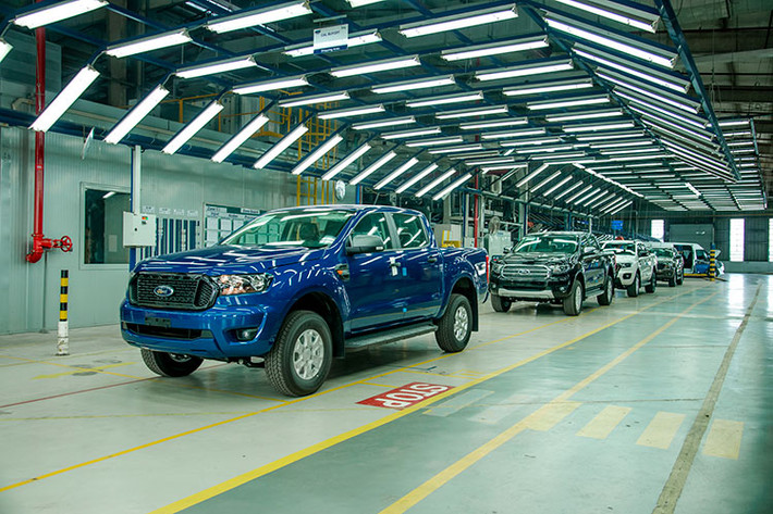 Với Ford Ranger - chiếc xe còn đại diện cho một lối sống truyền cảm hứng, được lan rộng bởi mọi chủ sở hữu Ranger - những con người có cá tính và khát vọng mạnh mẽ. Trong nửa cuối năm 2021, Ford Việt Nam và những cộng đồng chủ xe trên toàn quốc sẽ tiếp tục nâng tầm giá trị “Chung tay gánh vác” và “Chia sẻ hành trình” của Ranger thông qua việc đẩy mạnh những hoạt động có ý nghĩa cho cộng đồng và xã hội, đặc biệt là sau những ảnh hưởng kéo dài của đại dịch COVID-19.
