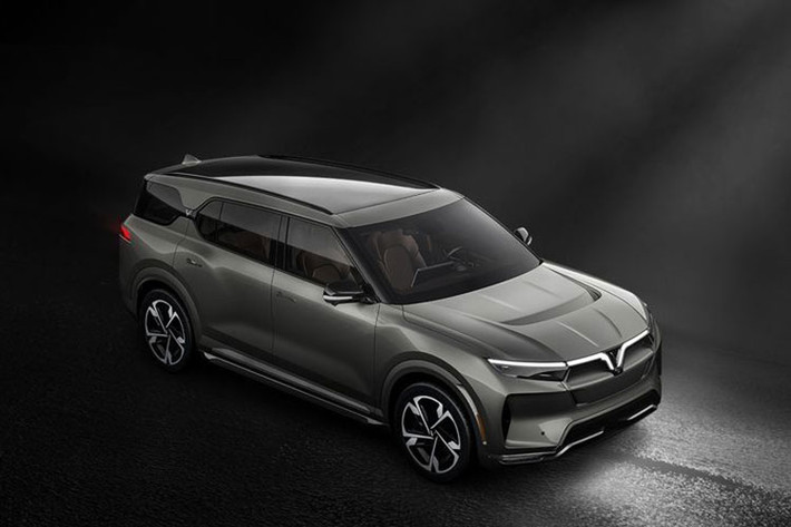 Đây cũng là các mẫu SUV Vinfast tự lái nằm trong nhóm ít các xe trên thế giới có nhiều tính năng tự hành cấp độ 3, khẳng định năng lực R&D và năng lực triển khai các sản phẩm đẳng cấp cao, mang tính tiên phong của thương hiệu ôtô VinFast.