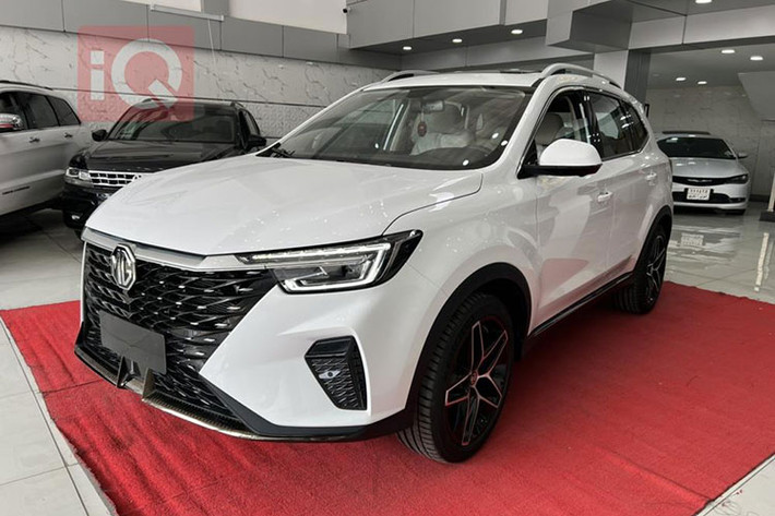 Trong thời gian qua, nhân viên tư vấn bán hàng tại đại lý MG đã liên tục "nhá hàng" về một mẫu xe mới, đó là RX5. Đến nay, đại lý lại tiếp tục hé lộ giá bán của mẫu xe MG RX5 2023 mới tại thị trường Việt Nam.