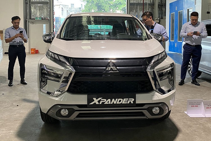 So với bản tiền nhiệm, Mitsubishi Xpander 2022 tại Việt Nam đã có thay đổi lớn về trang bị tương tự như bản tại Indonesia, trong khi thiết kế ngoại thất không thay đổi quá nhiều.